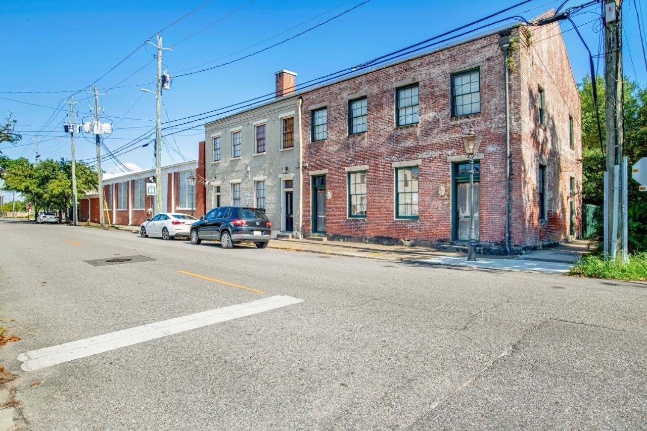 Stars On State In The Heart Of Downtown Apartment Mobile Exterior foto